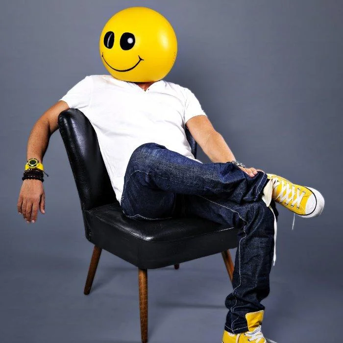 MIKE CANDYS BIOGRAPHIE ARTISTE EDM SUISSE, LEGENDRE DE L'ELECTRO HOUSE