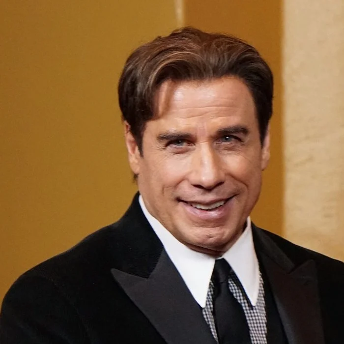 JOHN TRAVOLTA : L'ACTEUR CHANTEUR AMÉRICAIN