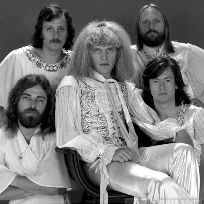 OMEGA LE GROUPE DE ROCK HONGROIS
