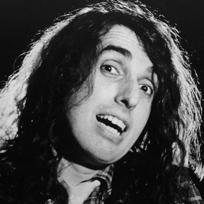TINY TIM : L'ICÔNE DE LA MUSIQUE NOVELTY AMÉRICAINE
