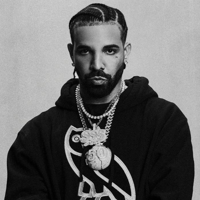 DRAKE : L'ÉTOILE MONTANTE DU RAP CANADIEN