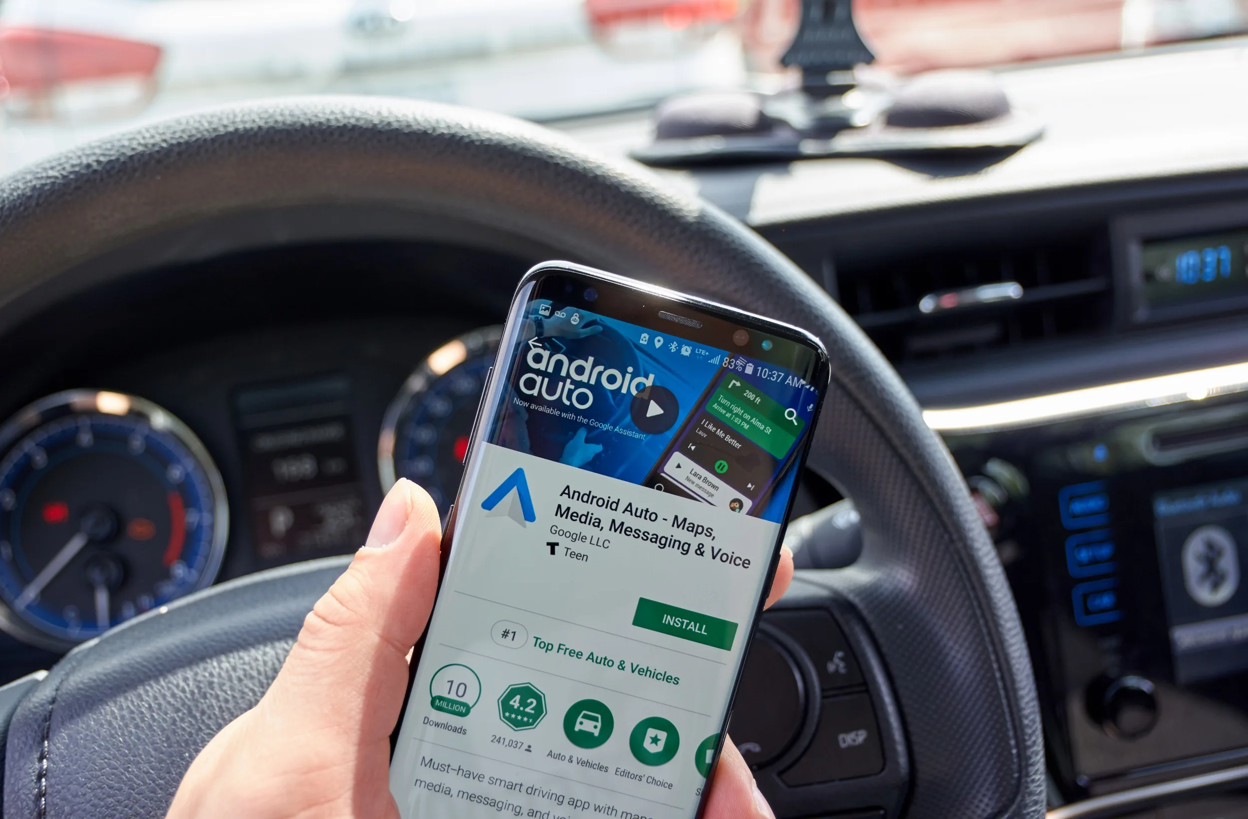 VOTRE TÉLÉPHONE SURCHAUFFE AVEC ANDROID AUTO ? 5 GESTES SIMPLES POUR RÉGLER CE PROBLÈME