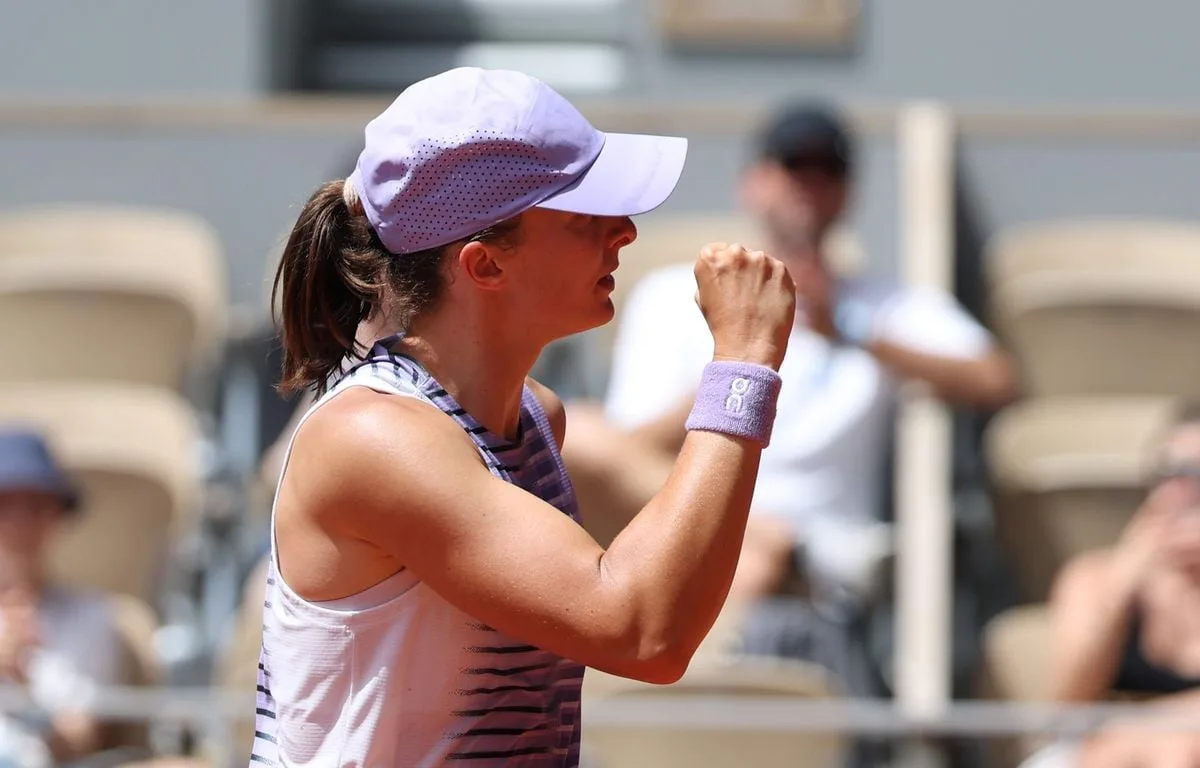 ROLAND-GARROS EN DIRECT : DÉBUT DES HUITIÈMES DE FINALE, SWIATEK ET ZVEREV DOIVENT ASSUMER, FONSECA VEUT CONFIRMER… SUIVEZ LA JOURNÉE AVEC NOUS
