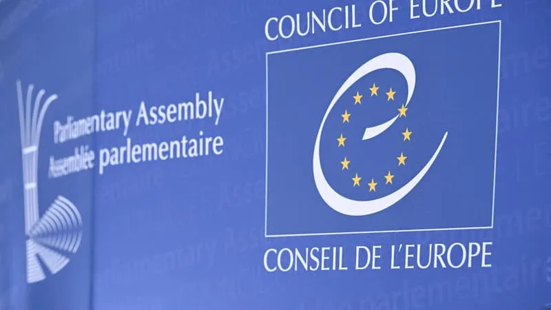 AVEC LE SOUTIEN DE 36 PAYS DONT LA FRANCE, LE TRIBUNAL SPÉCIAL POUR JUGER L’INVASION RUSSE DE L’UKRAINE FRANCHIT UN NOUVEAU CAP