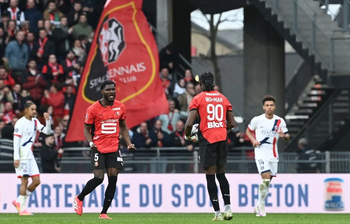 LIGUE 1 : LE STADE RENNAIS PERSISTE ET SIGNE, LE MATCH RETOUR CONTRE LE PSG DEVRA AUSSI SE TENIR CHEZ LUI