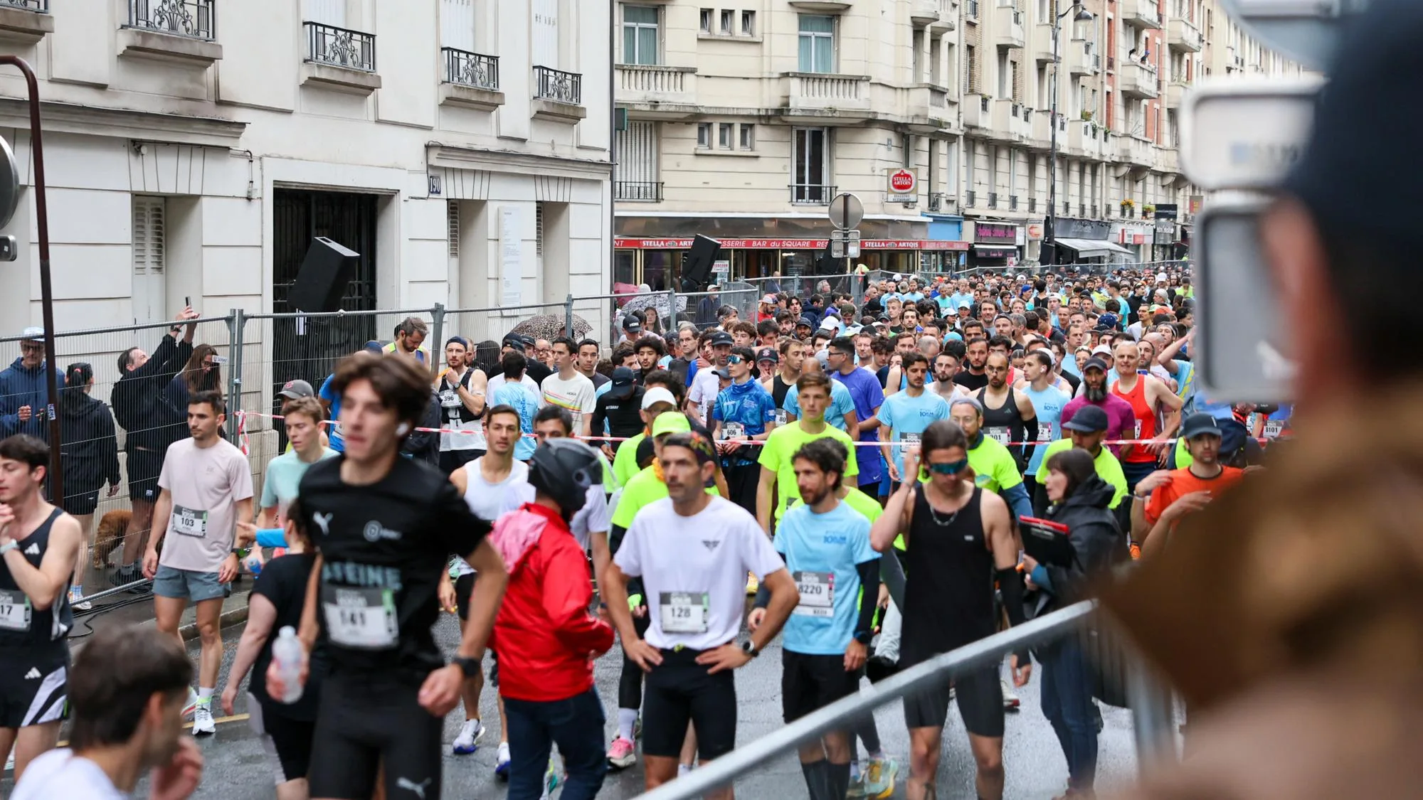 À PARIS, UN HOMME EST MORT D’UN MALAISE CARDIAQUE LORS D’UNE COURSE ORGANISÉE DANS LE XXE ARRONDISSEMENT