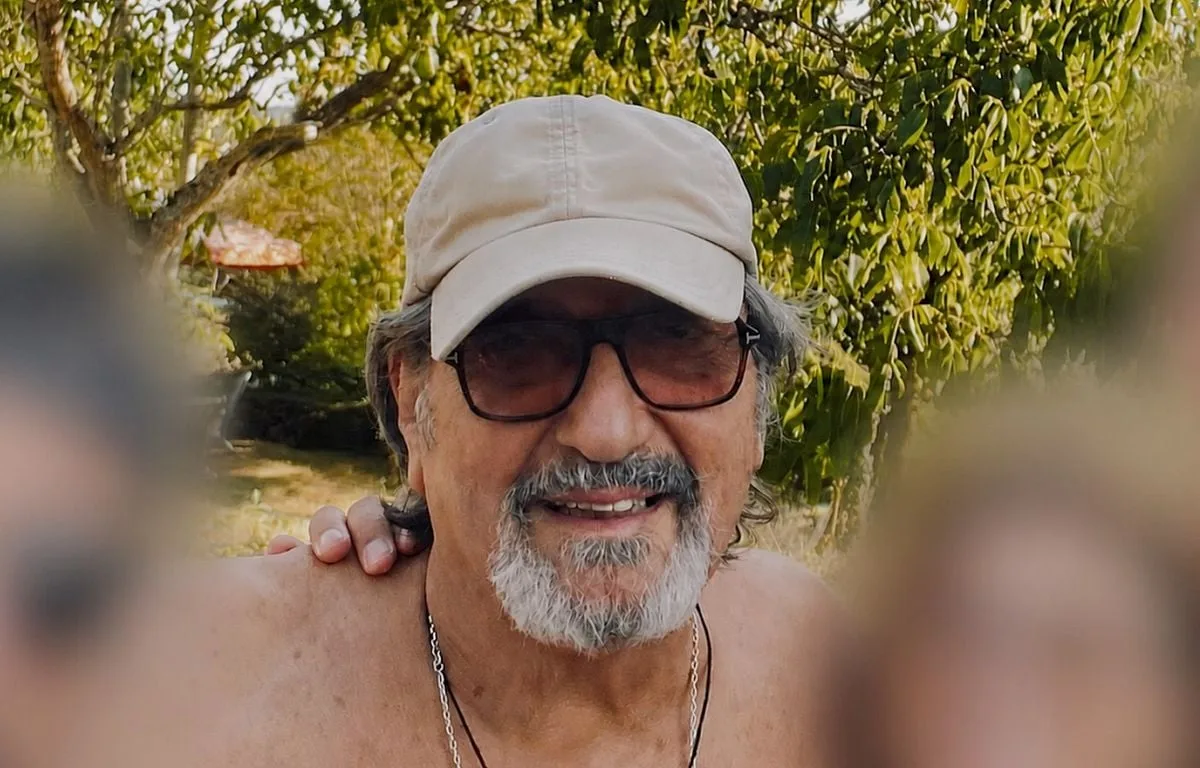 LE PAROLIER JEAN-PAUL DRÉAU, AUTEUR DES TUBES « LE COUP DE SOLEIL » ET « TOUT DOUCEMENT », EST MORT À 73 ANS