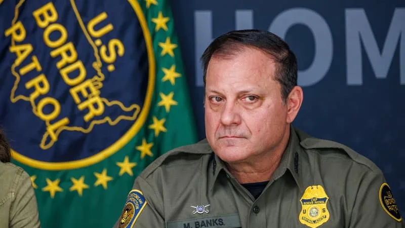 LE DIRECTEUR DE LA POLICE AUX FRONTIÈRES AMÉRICAINE DÉMISSIONNE