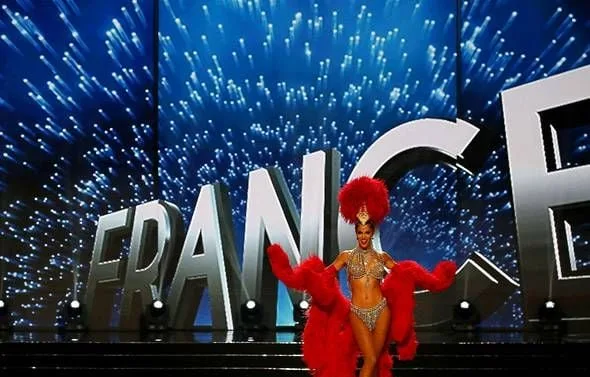 MISS UNIVERS 2026 : PLUS QUE TROIS CANDIDATES EN LICE POUR PORTER L’ÉCHARPE DE LA FRANCE À PORTO RICO