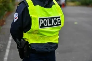 RENVERSÉE PAR UNE VOITURE, UNE CYCLISTE DE 17 ANS EST DÉCÉDÉE MERCREDI EN NORMANDIE : UN SUSPECT A ÉTÉ ARRÊTÉ