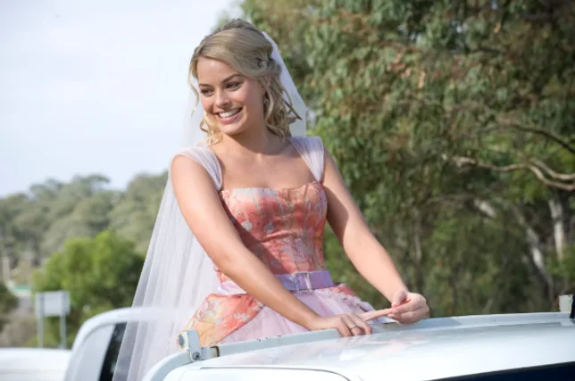 MARGOT ROBBIE EN FORMAT VERTICAL : JUSQU’OÙ PEUT-ON FAIRE DU NEUF AVEC DU VIEUX ?