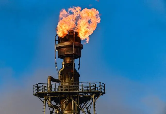 PÉTROLE : LE PRIX DU BRUT FLAMBE À NOUVEAU