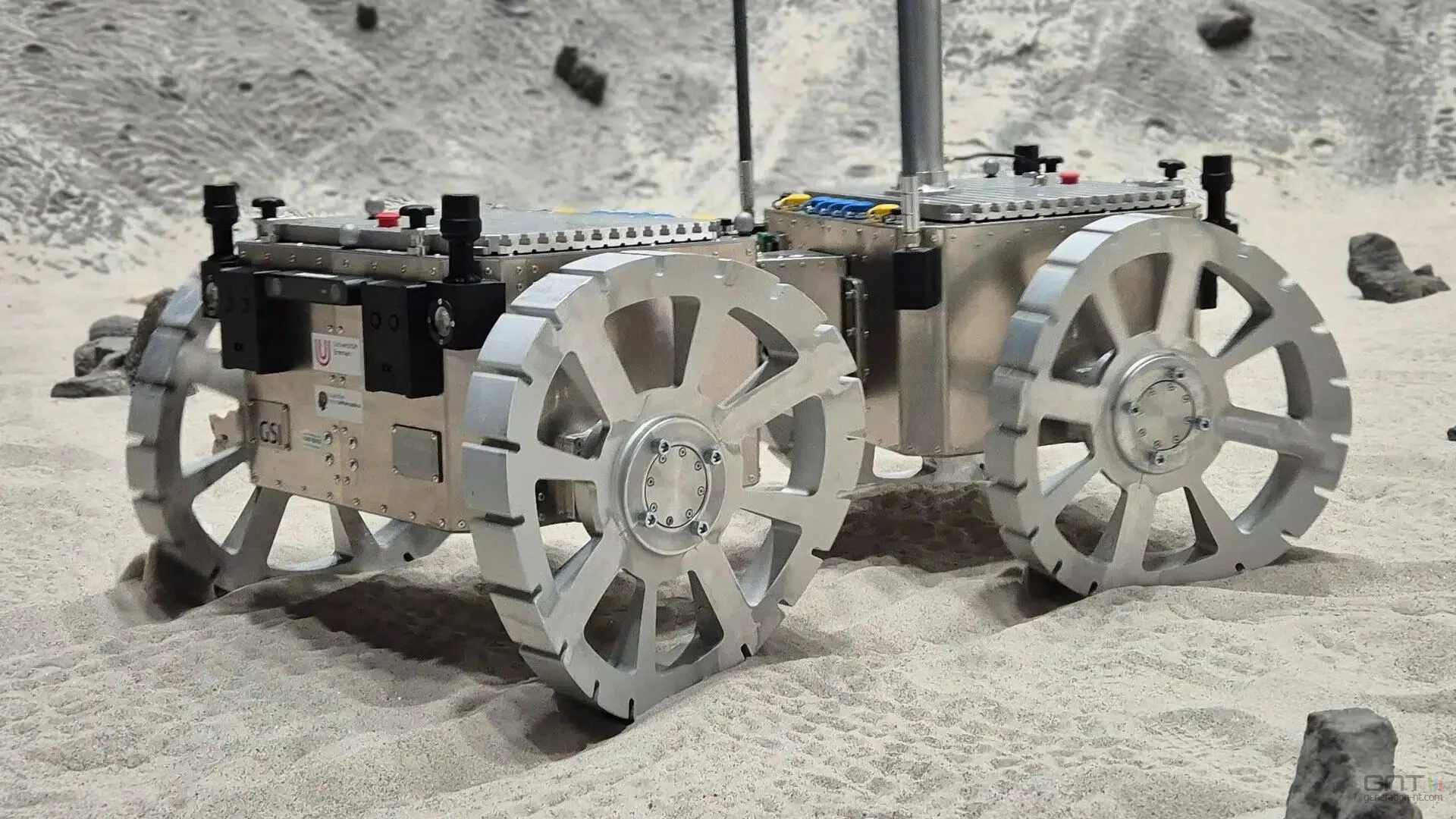 CE NOUVEAU ROVER MARTIEN « NAGE » DANS LE SABLE GRÂCE À UN LÉZARD
