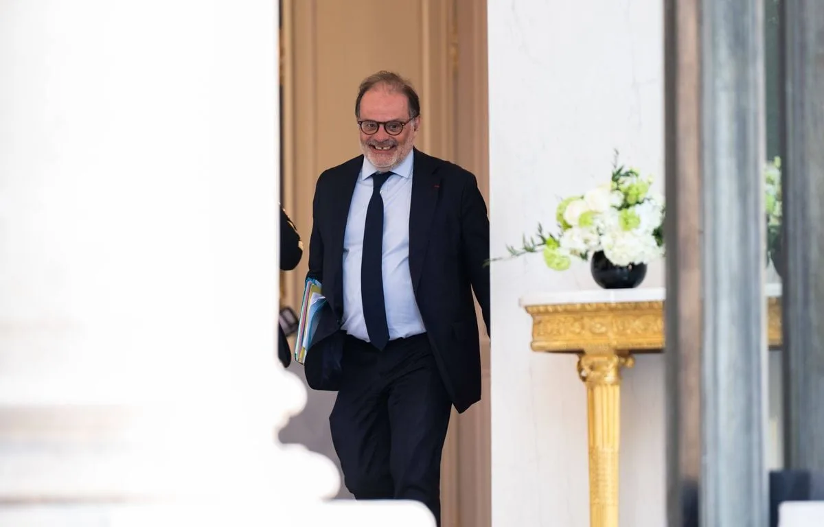 FACE AUX CRITIQUES, LA BANQUE DE FRANCE RÉFUTE TOUT « TRAITEMENT PARTICULIER » EN FAVEUR D’EMMANUEL MOULIN