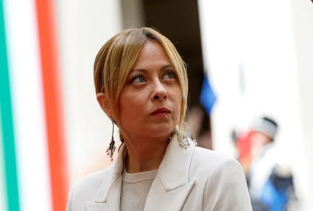 POSSIBLE “MAILLOT NOIR” DE L’UE EN 2027, L’ITALIE DOIT-ELLE S’INQUIÉTER ?