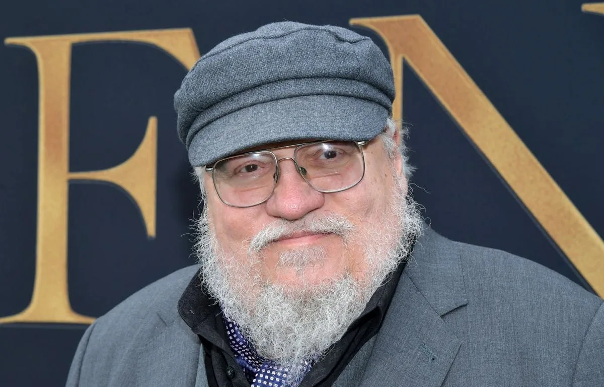 « VIEILLIR N’A RIEN D’AMUSANT »… L’AUTEUR DE « GAME OF THRONES » DIT LUTTER « CONTRE LA TRISTESSE ET LA DÉPRESSION »
