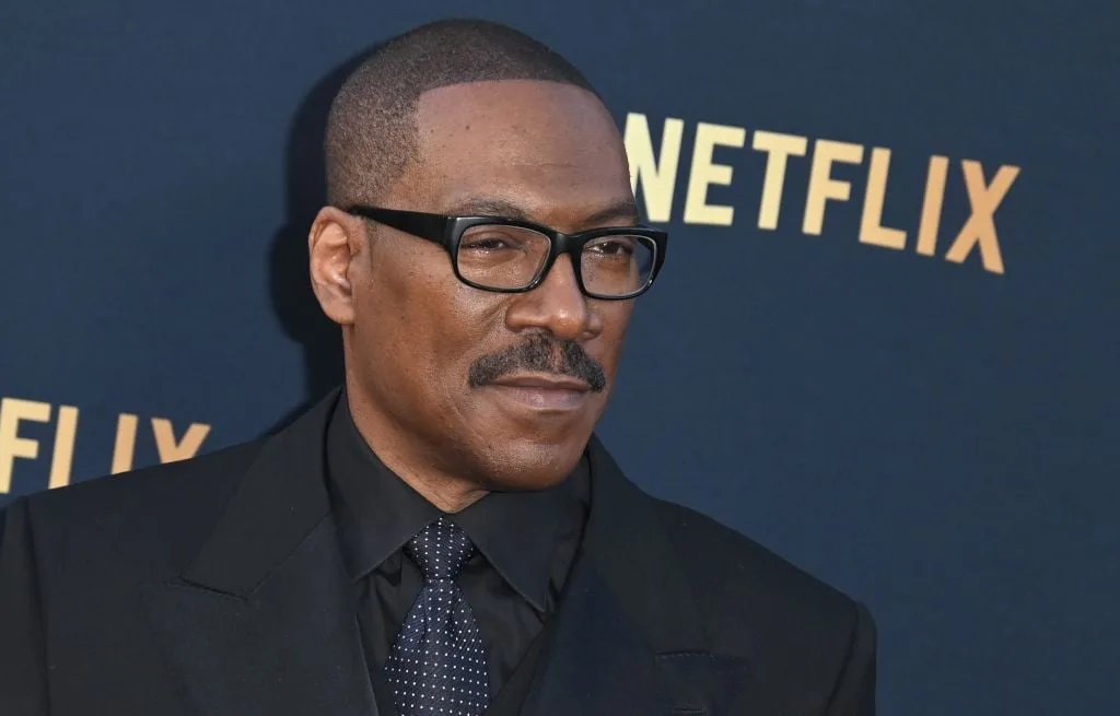 EDDIE MURPHY A IMPOSÉ UNE RÈGLE IMMUABLE À SES DIX ENFANTS JUSQU’À LEURS 18 ANS