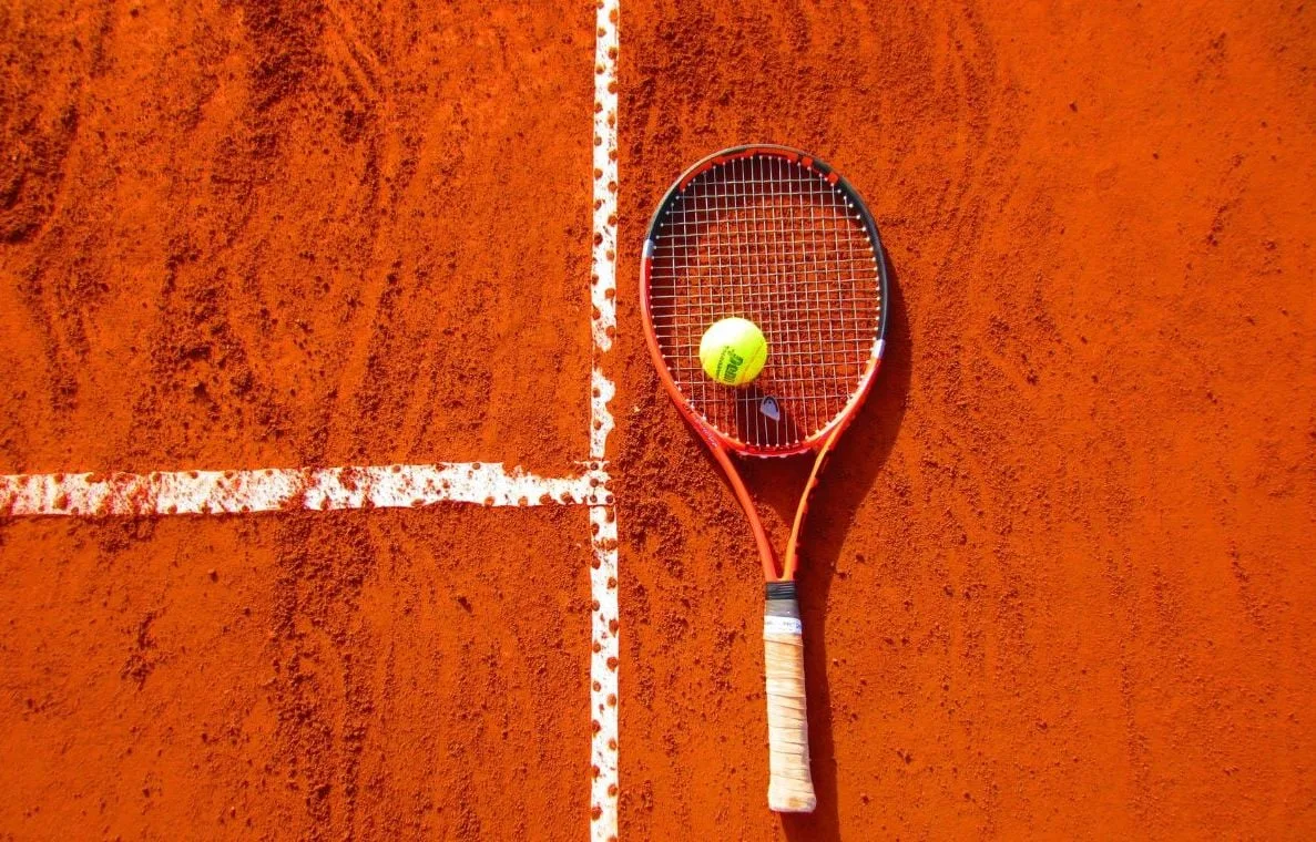 SINNER – TABUR : À QUELLE HEURE ET SUR QUELLE CHAÎNE REGARDER LE MATCH ROLAND-GARROS 2026 EN DIRECT ?