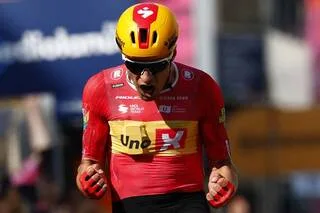 GIRO 2026. LE CLASSEMENT DE LA 15E ÉTAPE DU TOUR D’ITALIE, REMPORTÉE PAR FREDRICK DVERSNES