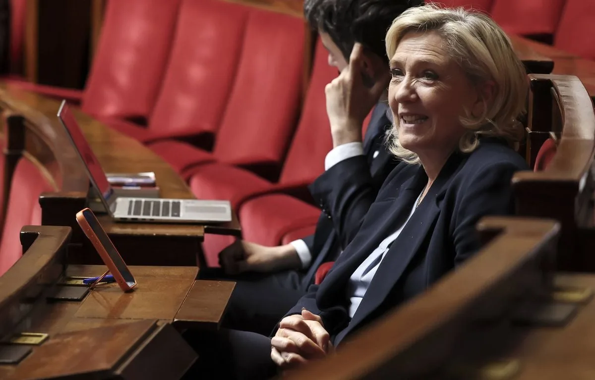 PRÉSIDENTIELLE 2027 : MARINE LE PEN SERA BIEN CANDIDATE SI ELLE EST CONDAMNÉE À UNE PEINE AVEC SURSIS