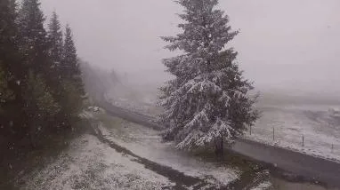 DE LA NEIGE CE VENDREDI À L’ÉTÉ LA SEMAINE PROCHAINE, LA MÉTÉO DÉROUTANTE DE CE MOIS DE MAI