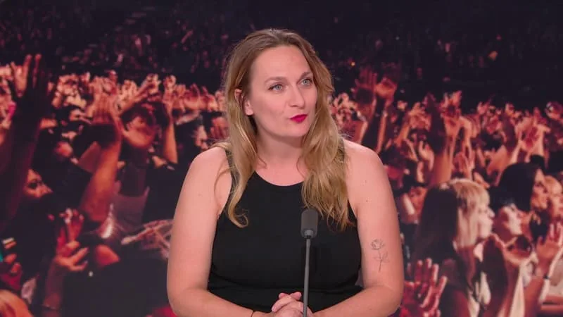 « L’IDÉE C’EST QU’IL PUISSE SE RETIRER »: LE COLLECTIF NOUS TOUTES ÉVOQUE D’AUTRES ACTIONS À VENIR CONTRE PATRICK BRUEL