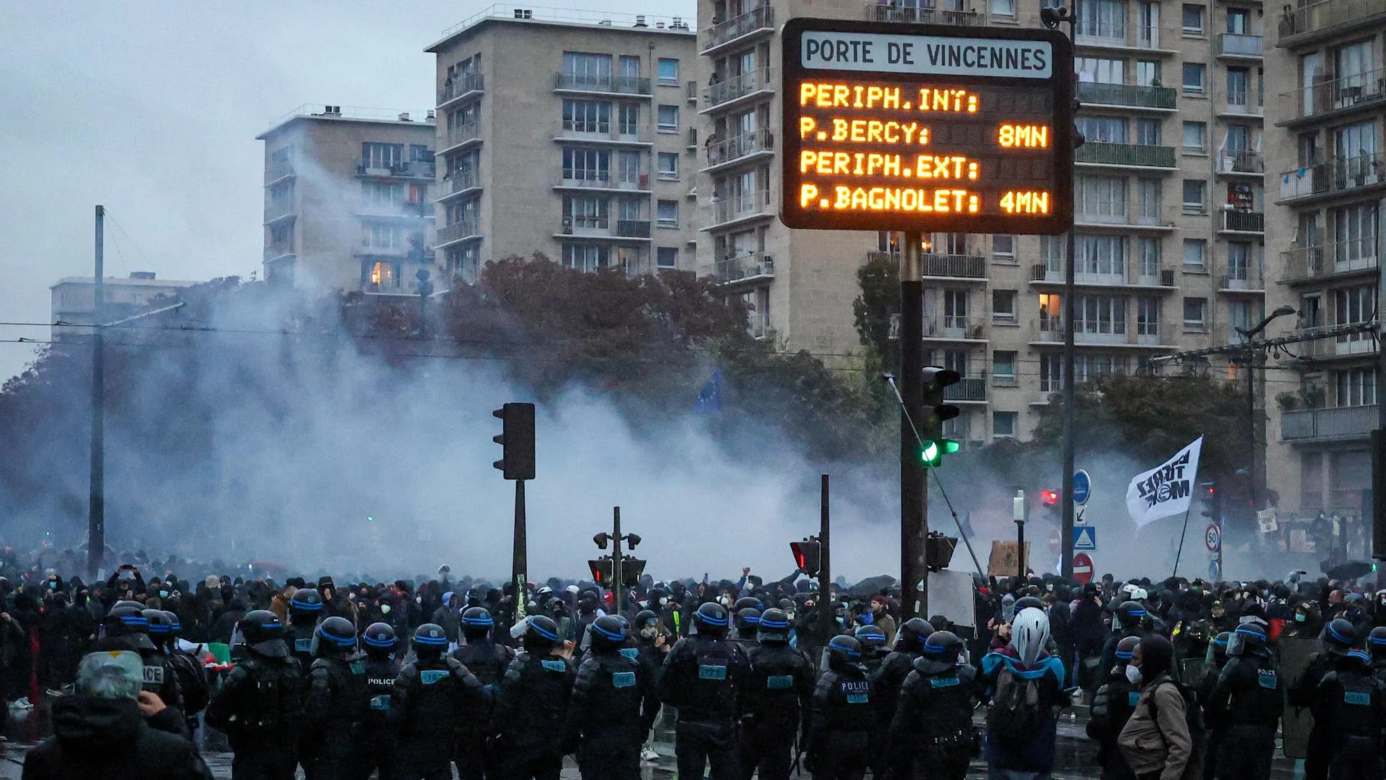 AVANT LA MANIFESTATION DU 31 OCTOBRE À PARIS, LES SYNDICATS OBTIENNENT GAIN DE CAUSE SUR LE TRACÉ